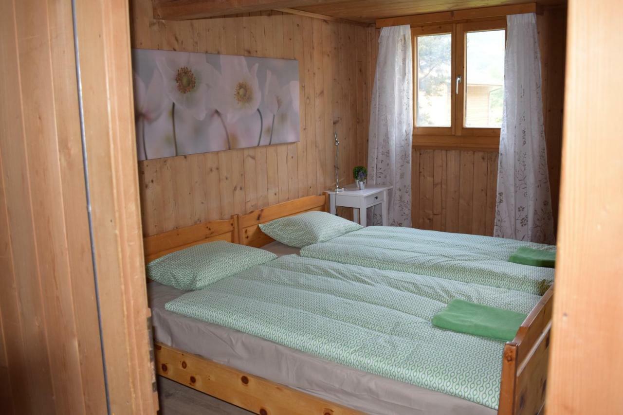 Camping/ Thermalbad Brigerbad Mit Bed & Breakfast Экстерьер фото